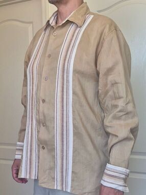 Maxini 100% Linen, Button Up w/ Square Gold ToneCufflinks Sz Large